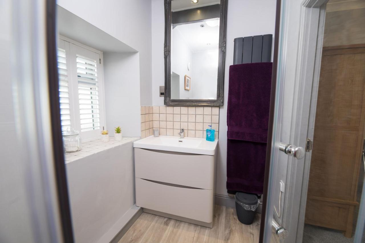 Host&Stay - Lavender Cottage Bamburgh Exteriör bild